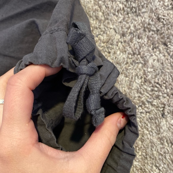 Jaded London size medium parachute cargo pants in color grey. - Picture 3 of 4